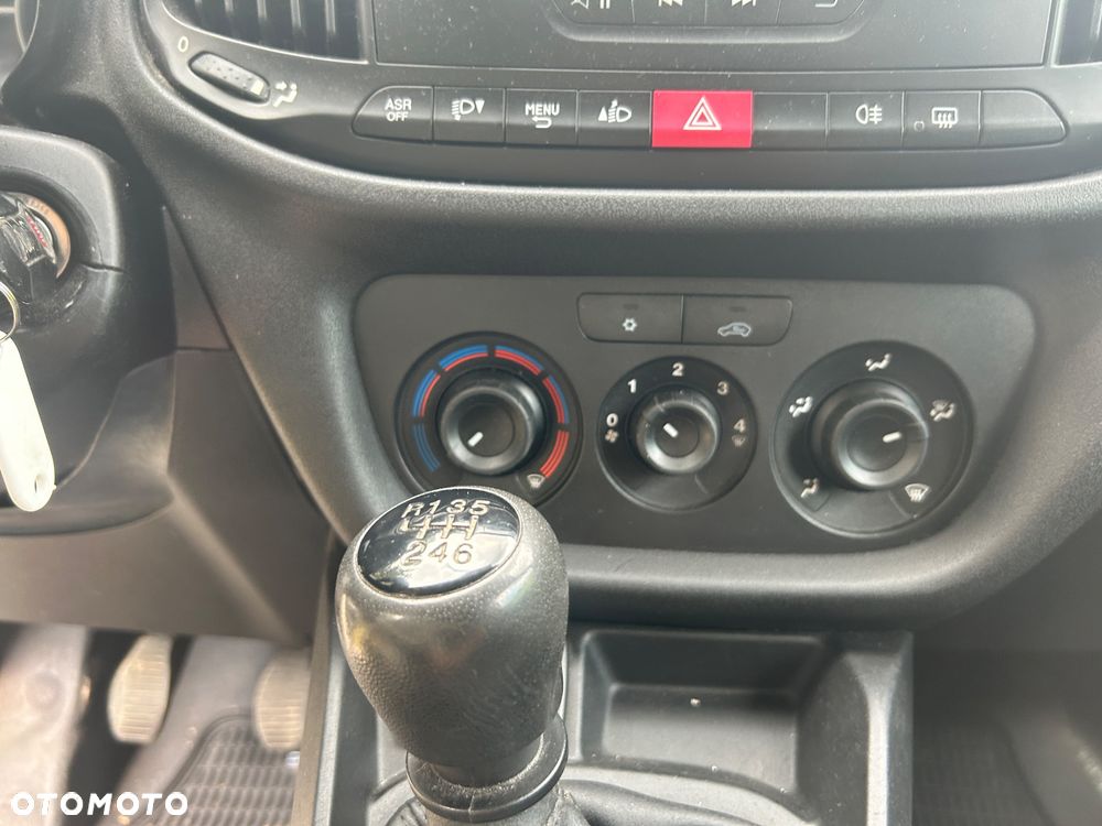 Fiat Doblo - 11