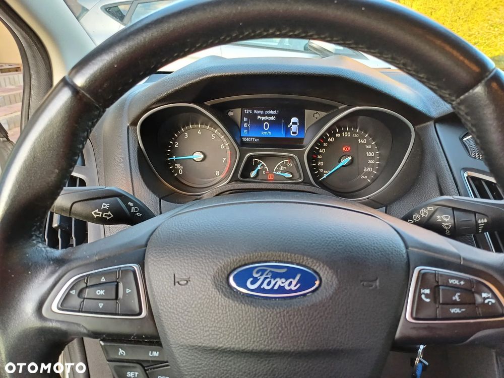 Ford Focus - 6