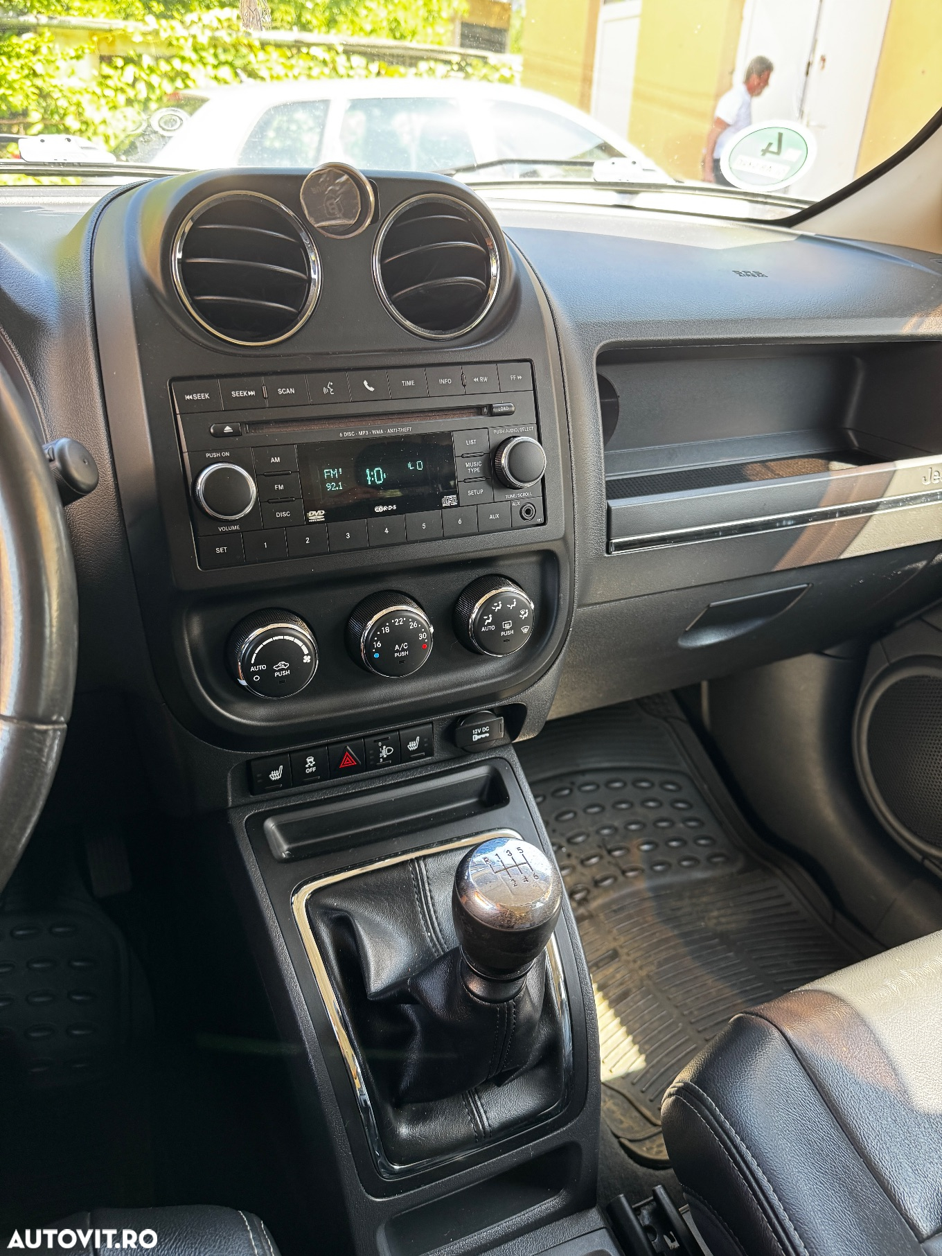 Jeep Patriot - 12