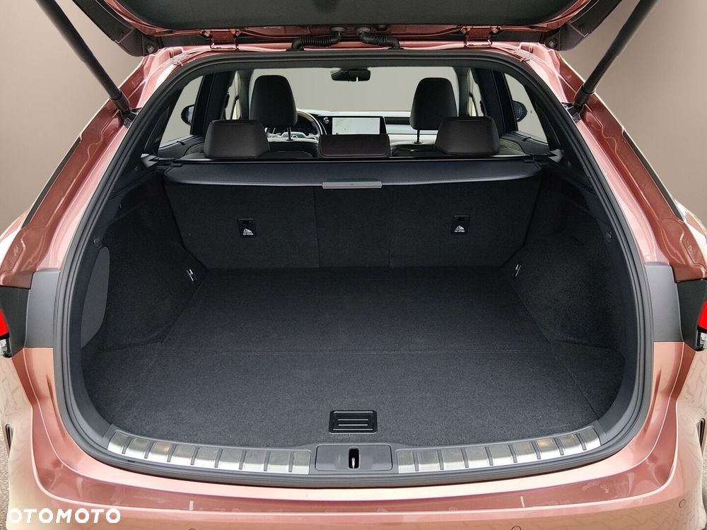 Lexus RX 450h+ Omotenashi - 40