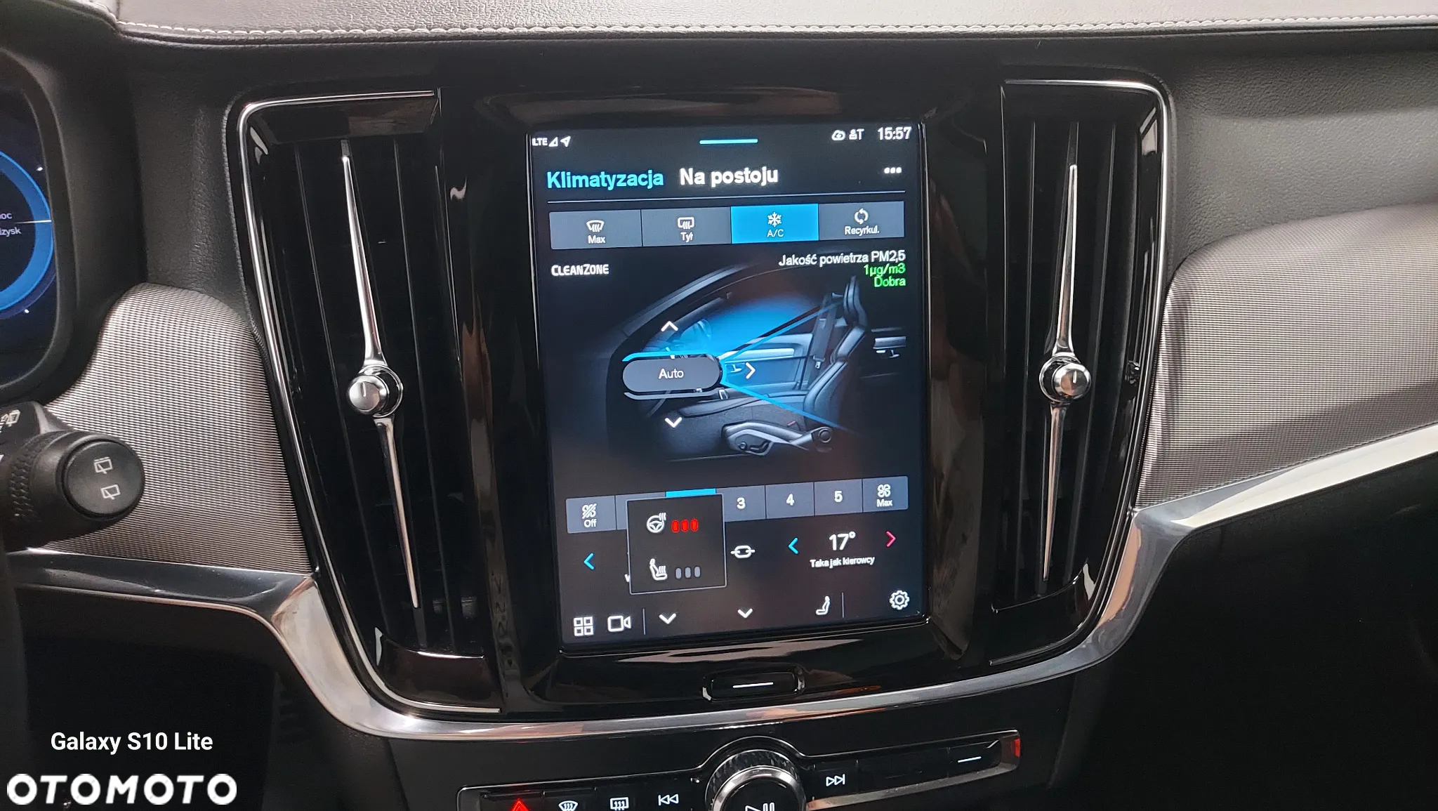 Volvo V90 T8 Twin Engine AWD R Design - 29