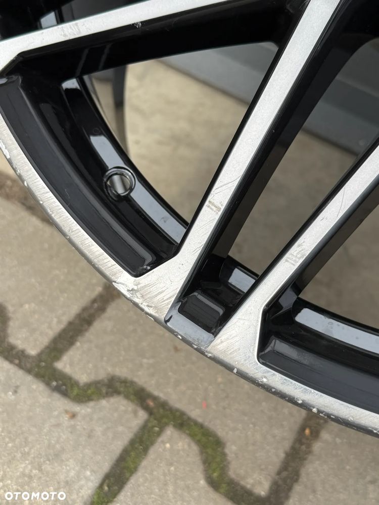 1X FELGA BMW X5 G05 X6 G06 X5M X6M 9503307 21'' 10,5J IS31 ET31 przód 9503308 22'' 11,5J IS43 tył - 4