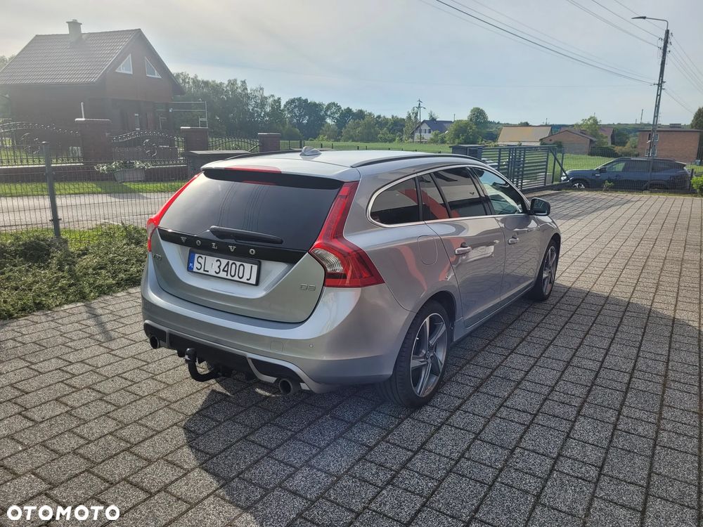 Volvo V60 D3 Momentum - 5