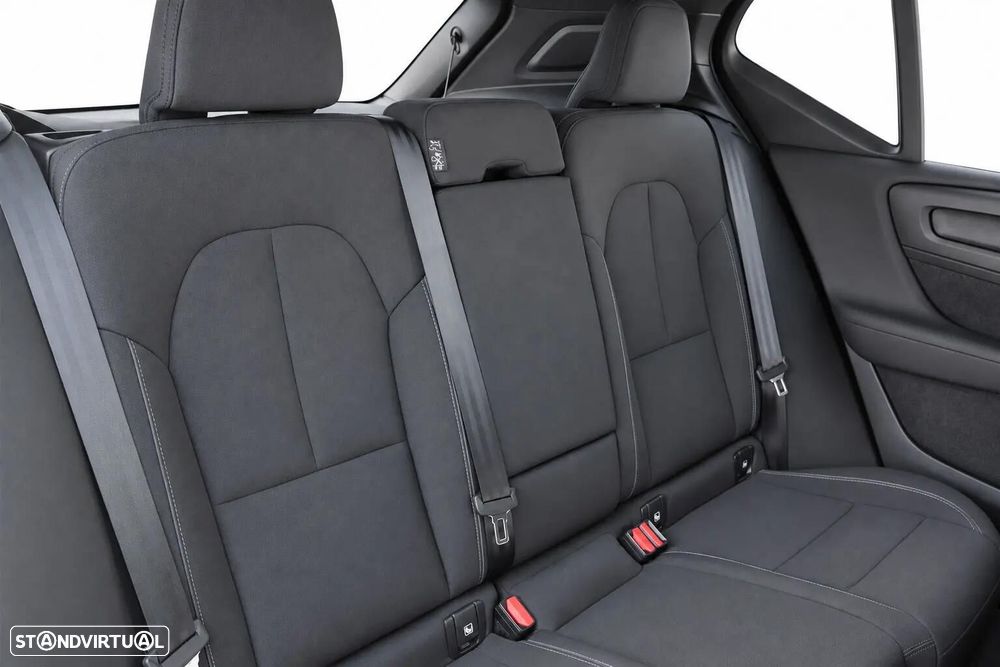 Volvo XC 40 Recharge Core - 15