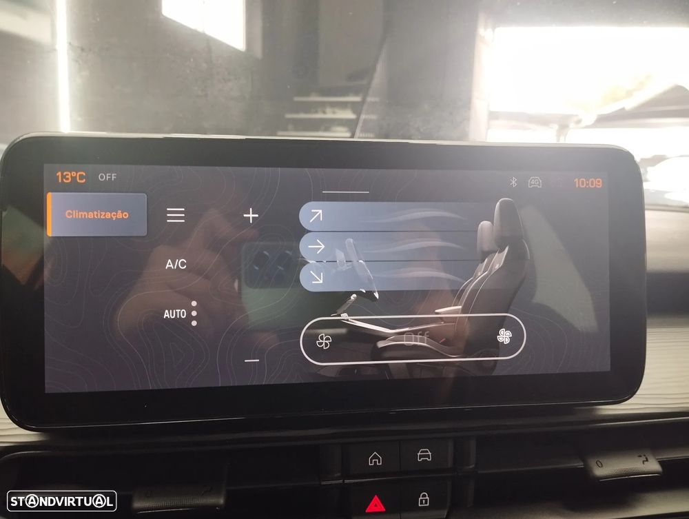 Jeep Avenger 1.2 GSE T3 Altitude - 26