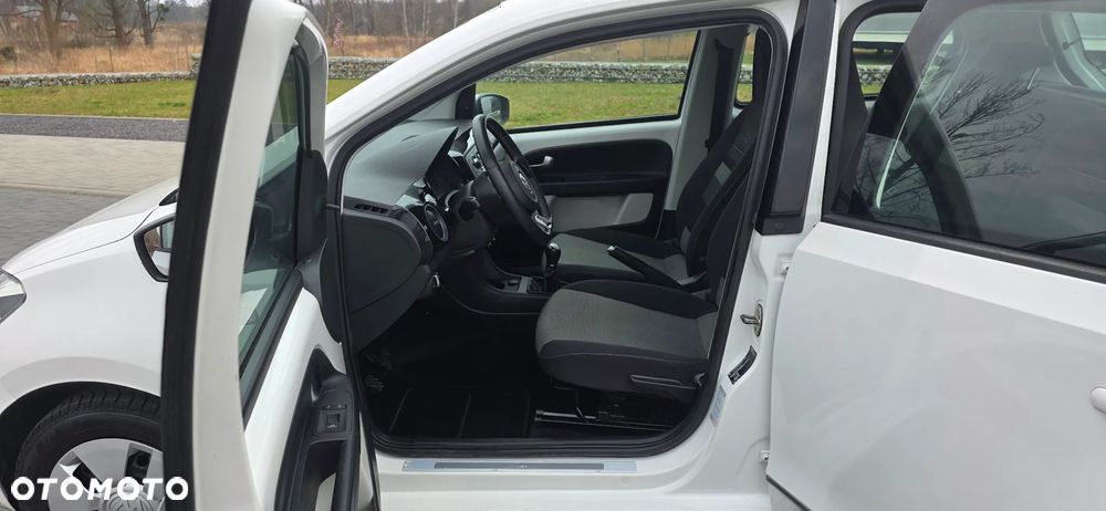 Volkswagen up! cheer - 15