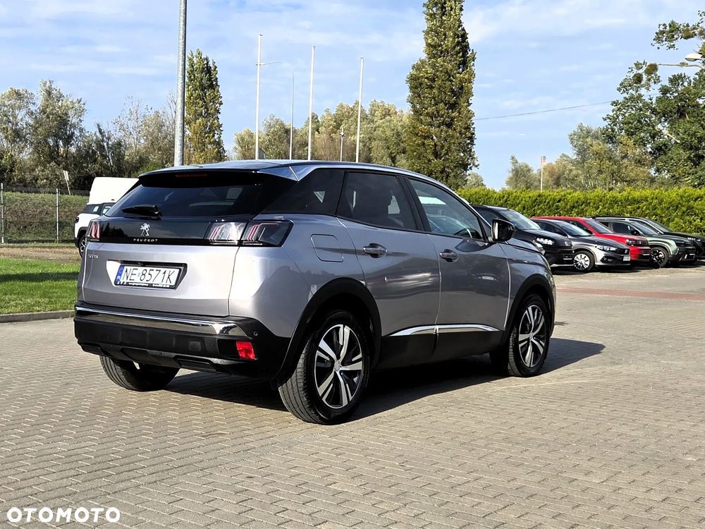 Peugeot 3008 1.2 PureTech Allure S&S EAT8 - 8