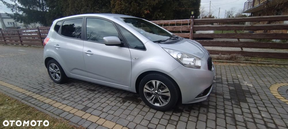 Kia Venga 1.6 CVVT Dream Team Edition - 19