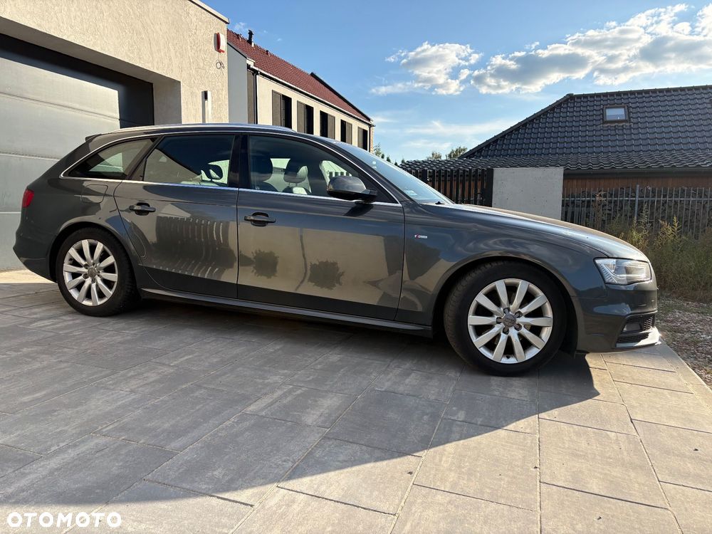 Audi A4 Avant 2014 photo 5
