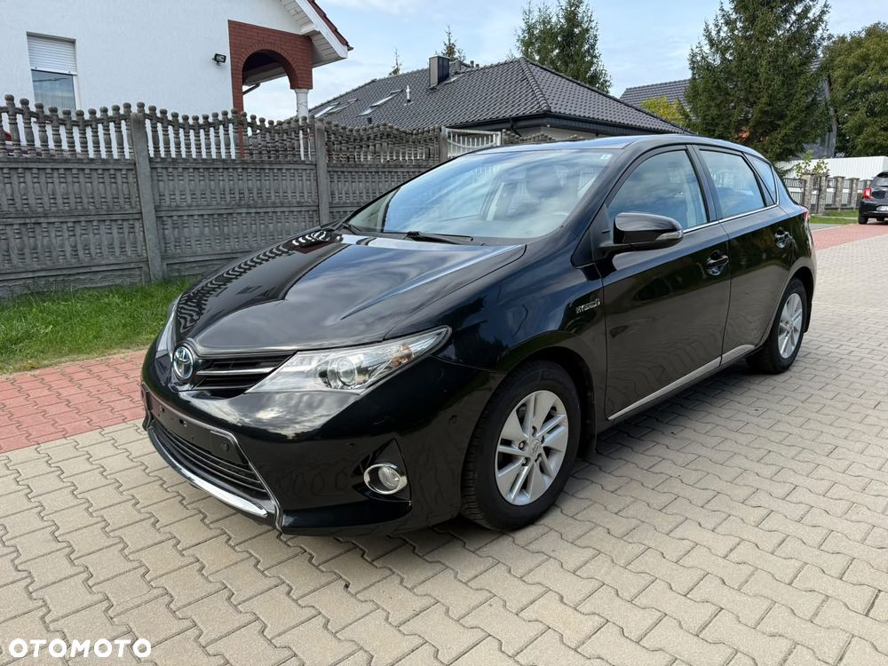 Toyota Auris 1.8 HSD Luna - 36