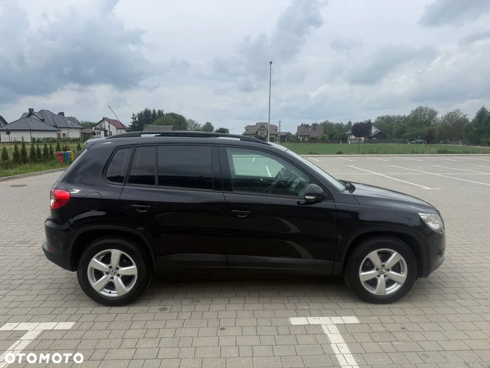 Volkswagen Tiguan - 6