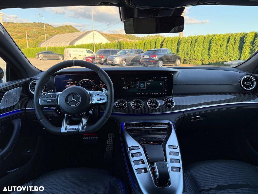 Mercedes-Benz AMG GT - 11