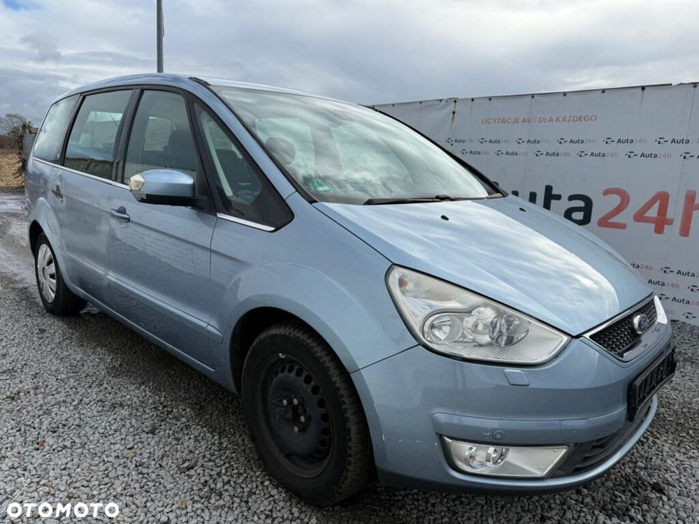 Ford Galaxy 2.0 Ghia - 2
