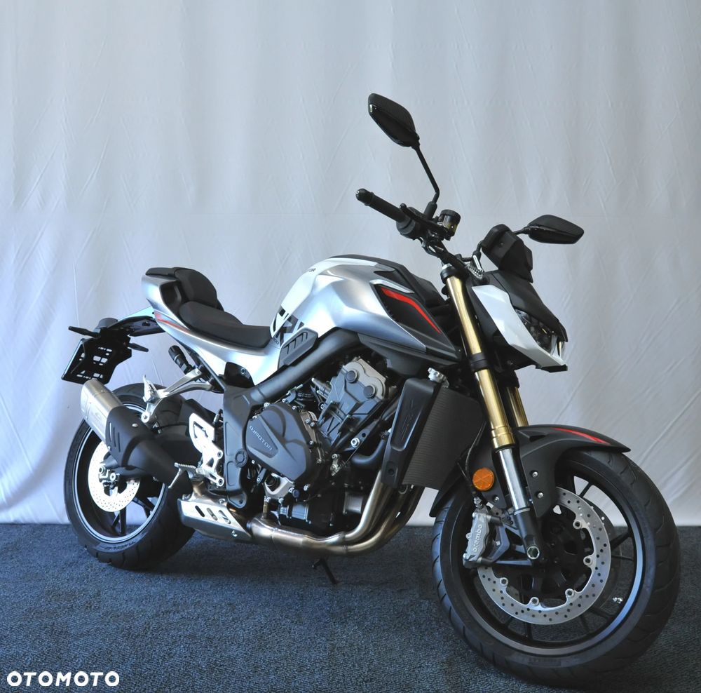 QJMOTOR Inny - 1