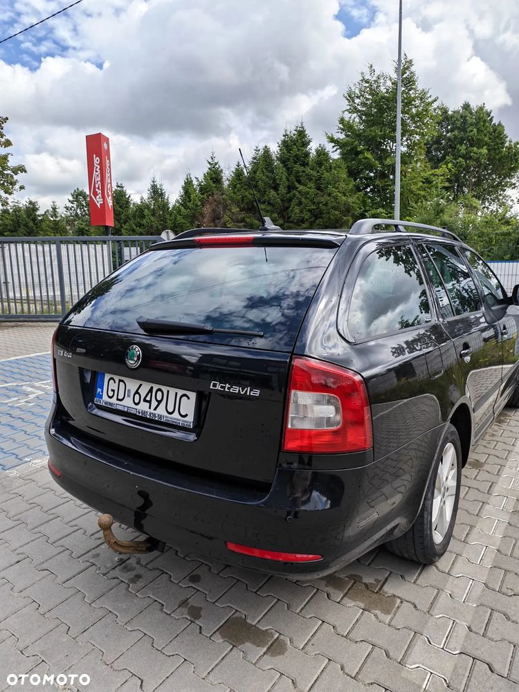 Skoda Octavia 2.0 TDI DPF 4x4 Ambiente - 5