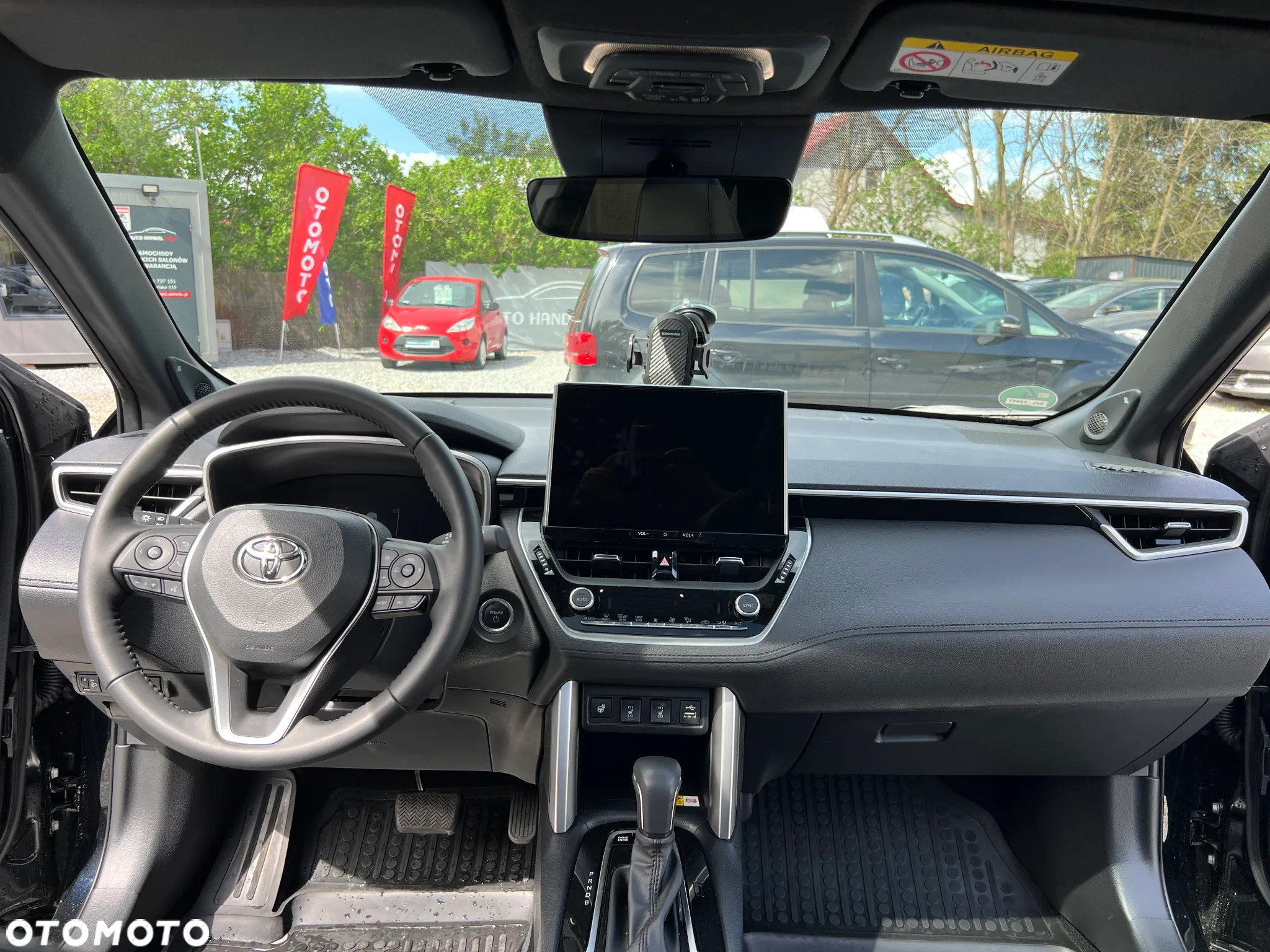 Toyota Corolla Cross 2.0 Hybrid Executive AWD - 11