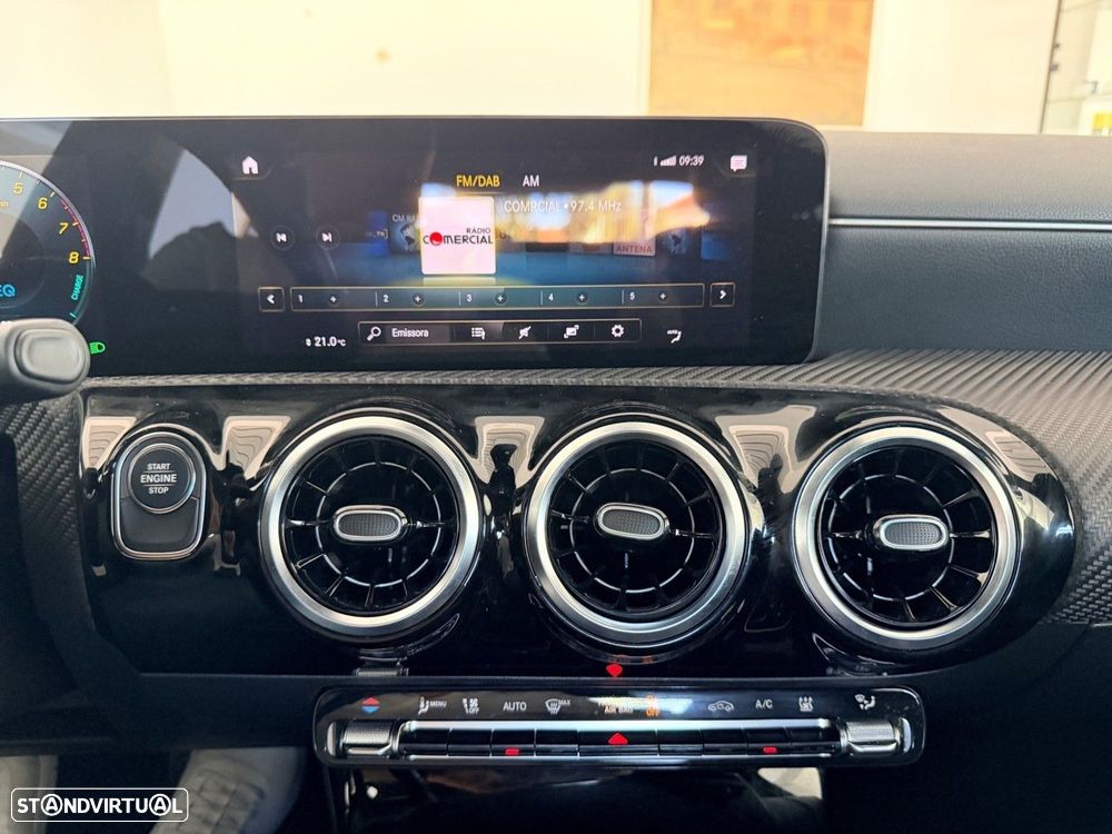 Mercedes-Benz A 250 - 52