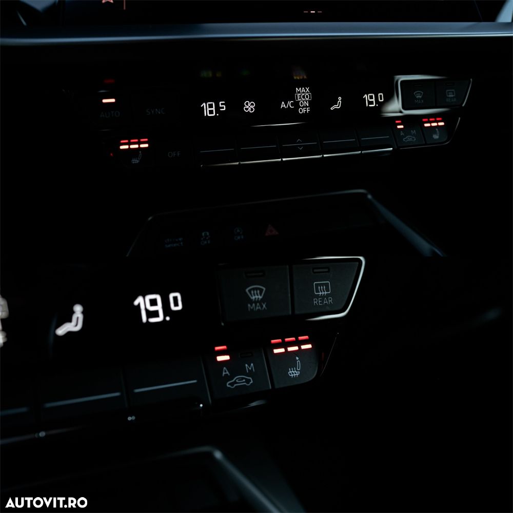 Audi A3 2.0 TDI S tronic Sport - 10