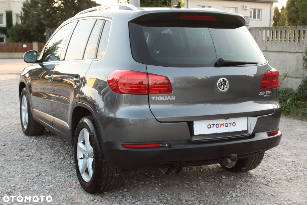 Volkswagen Tiguan 2.0 TDI 4Mot Sport&Style DSG - 9
