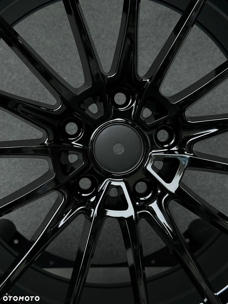 NOWE felgi 18 BMW CZARNY POŁYSK  5x120 8.5j ET35 F10 Z3 Z4 E46 X1 X3 E83 F25 X5 E90 F30 F32 F34 GT F01 F12 F20 E87 F22 E60 xDrive  alufelgi - 2