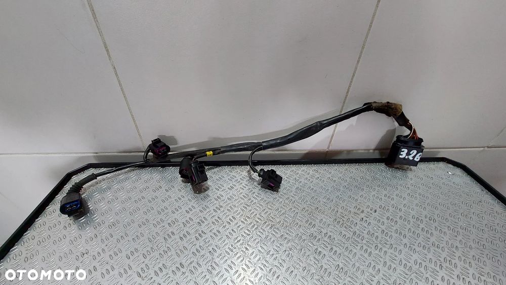 WIĄZKA WTRYSKÓW AUDI A6 C6 3,2 V6 FSI R2005 NR 06E971627C - 4