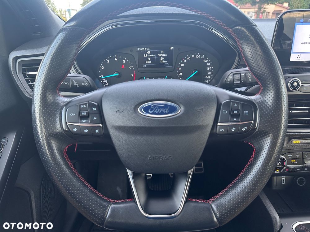 Ford Focus 1.5 EcoBoost ST-Line - 23
