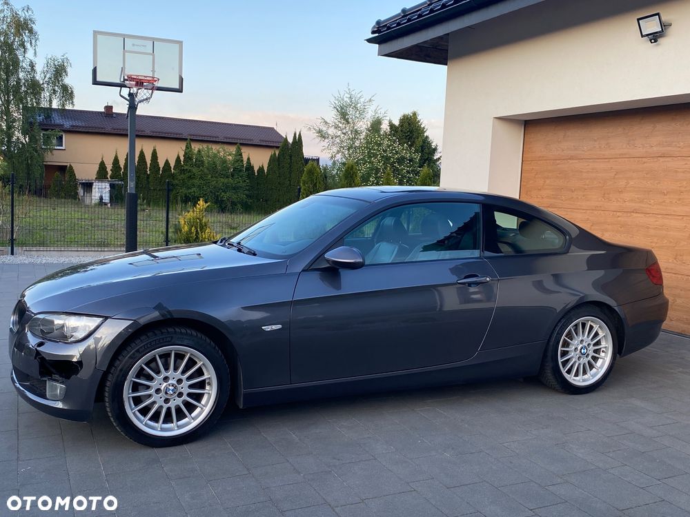 BMW Seria 3 320i M Sport Edition - 24