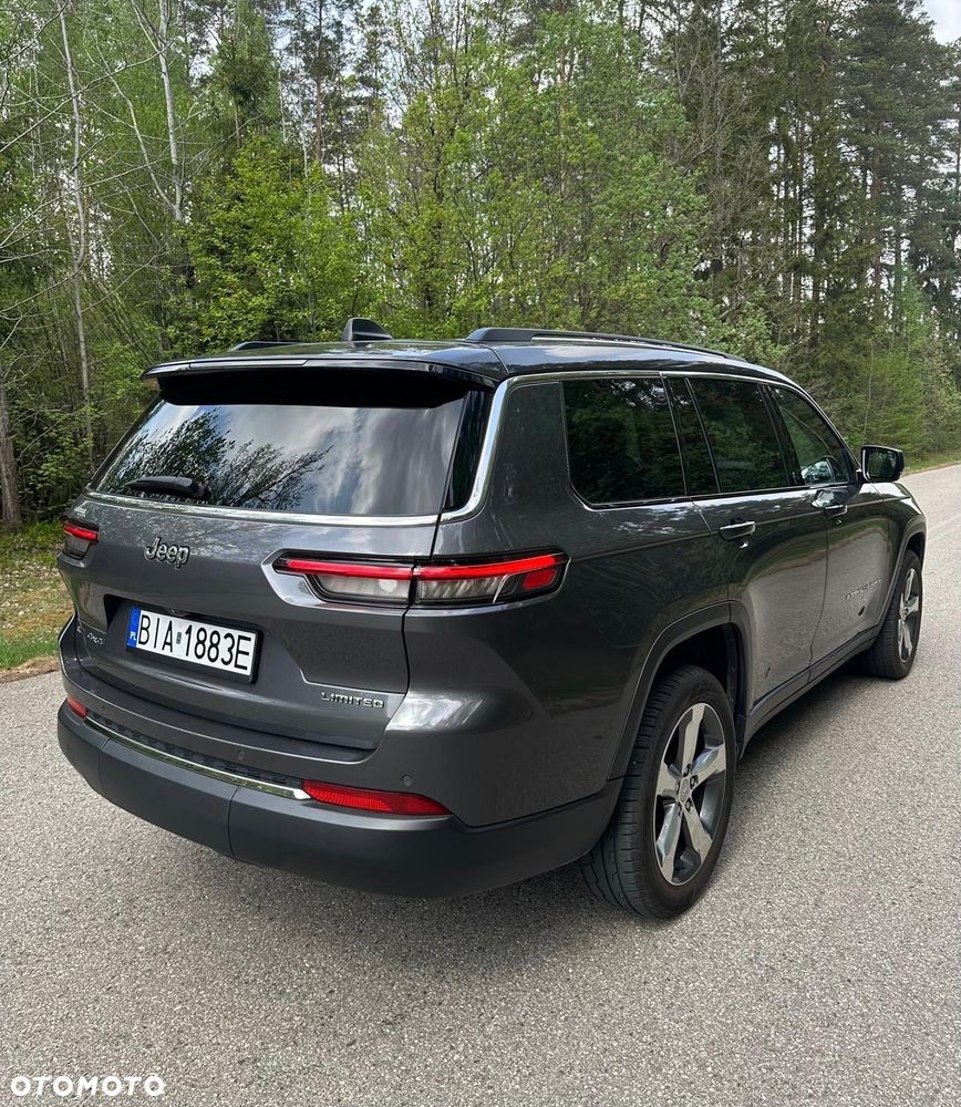 Jeep Grand Cherokee - 13