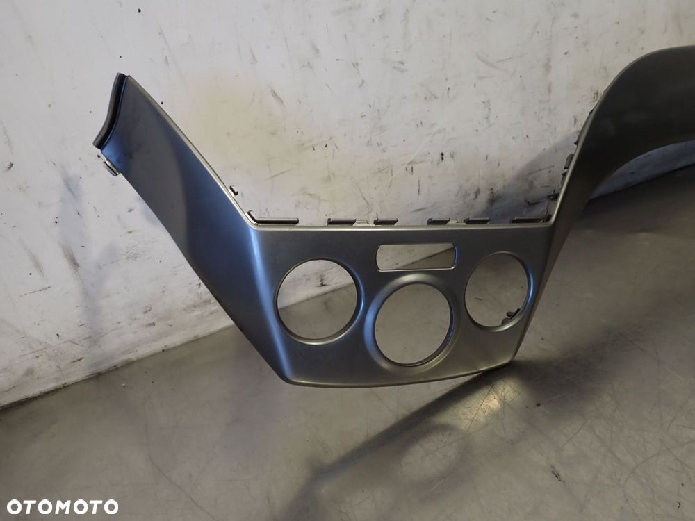 LISTWA OZDOBNA DESKI ROZDZIELCZEJ SUBARU IMPREZA 1.5 - 2