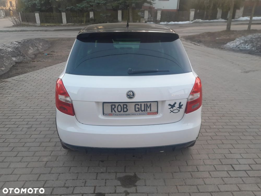 Skoda Fabia 1.6 TDI DPF Monte Carlo - 4
