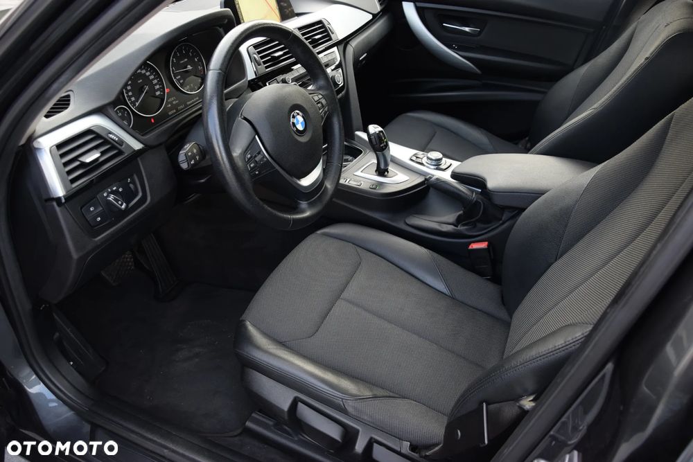 BMW Seria 3 320i Advantage - 3
