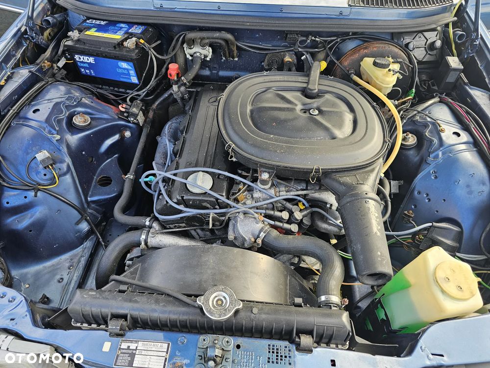 Mercedes-Benz W123 - 13