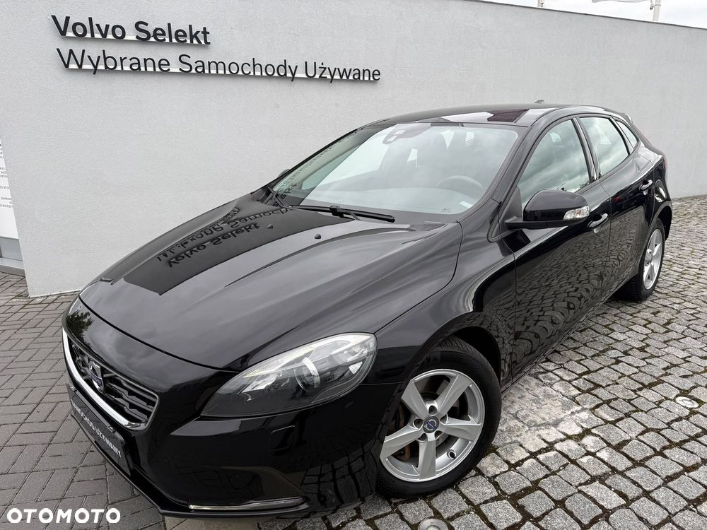 Volvo V40 - 22