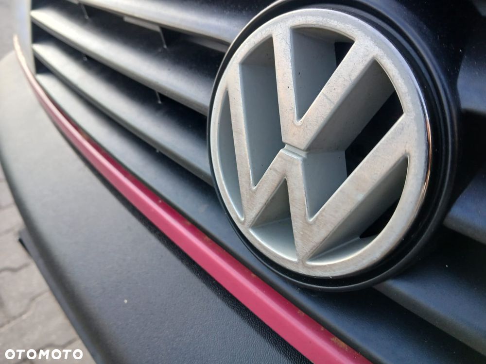 Volkswagen Polo 1.0 CL - 13