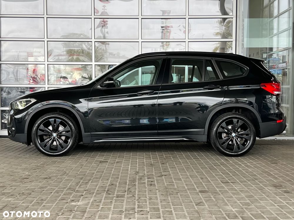BMW X1 sDrive18d Sport Line - 6