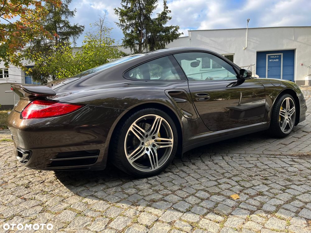 Porsche 911 - 17
