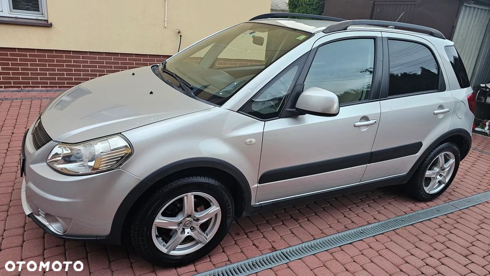 Suzuki SX4 1.6 VVT 4x2 Comfort - 15