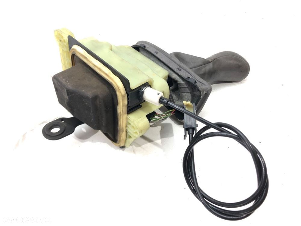 DŹWIGNIA ZMIANY BIEGÓW  MERCEDES-BENZ KLASA E (W211) 2002 - 2009 E 270 CDI (211.016) 130 kW [177 - 3