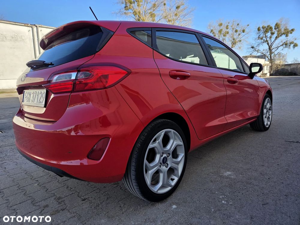 Ford Fiesta 1.0 EcoBoost S&S TREND - 4