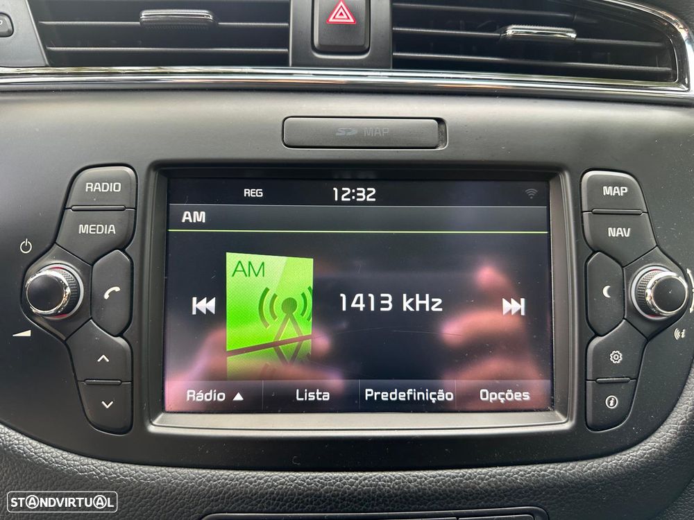 Kia Ceed SW 1.6 CRDi GT Line - 30