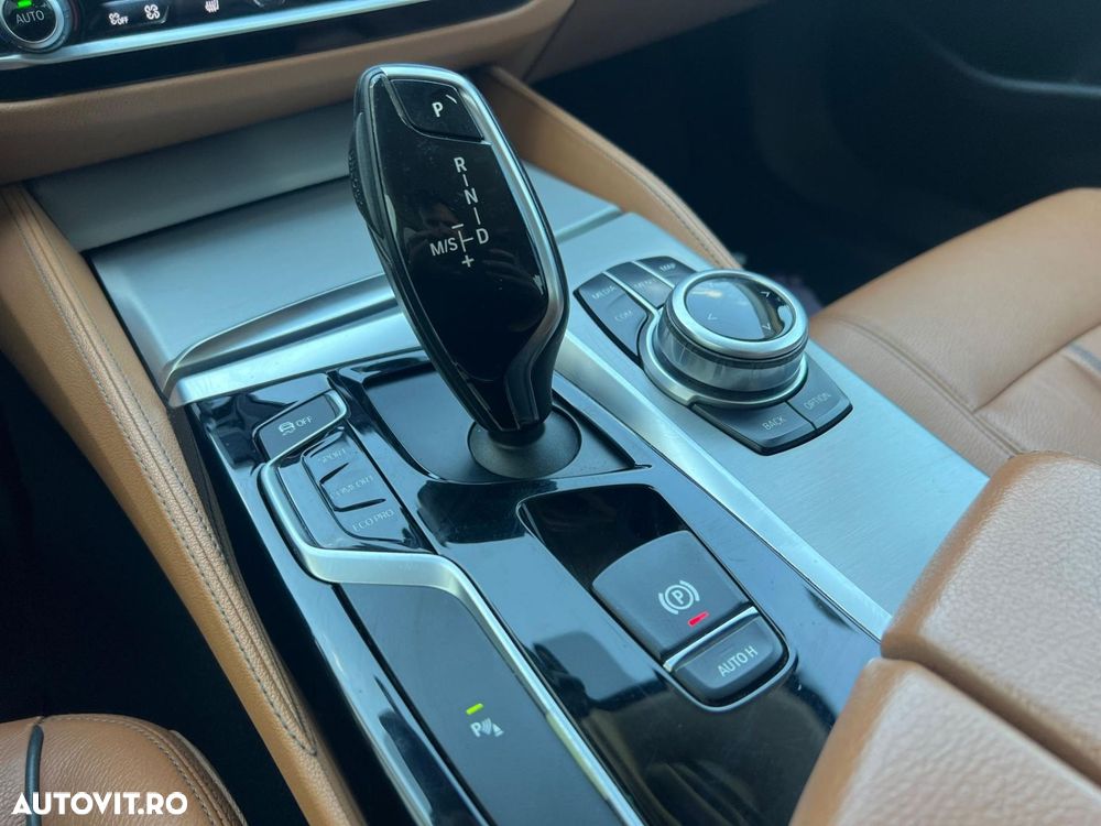 BMW Seria 5 - 16