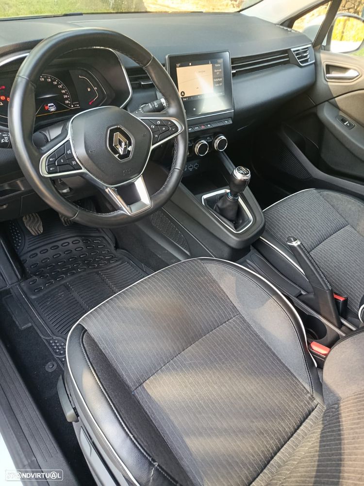 Renault Clio TCe 100 INTENS - 14