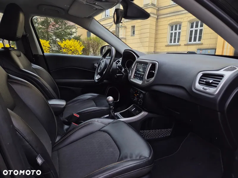 Jeep Compass - 7