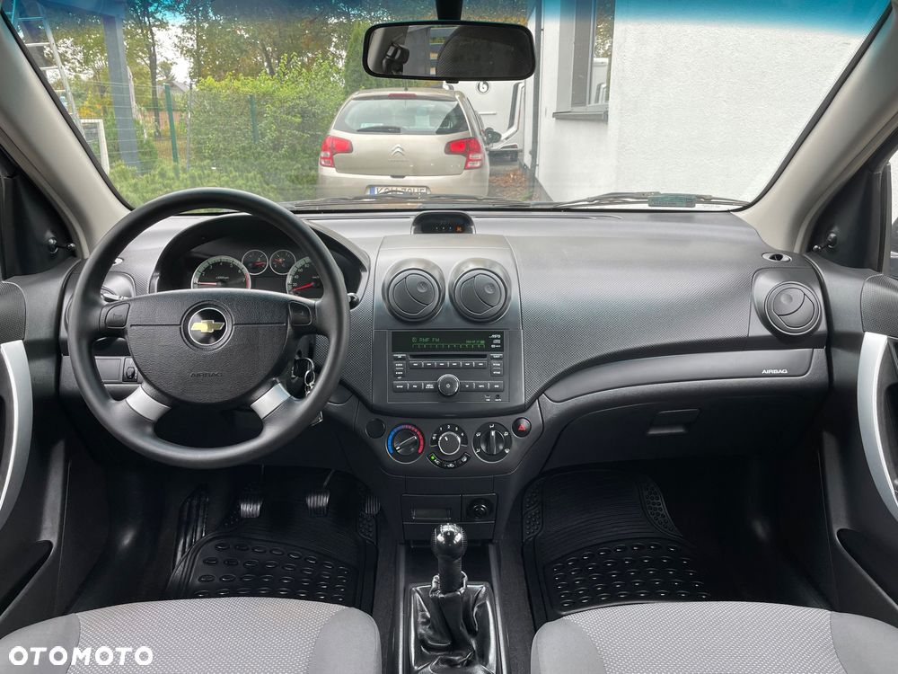 Chevrolet Aveo 1.2 16V Base+ - 8