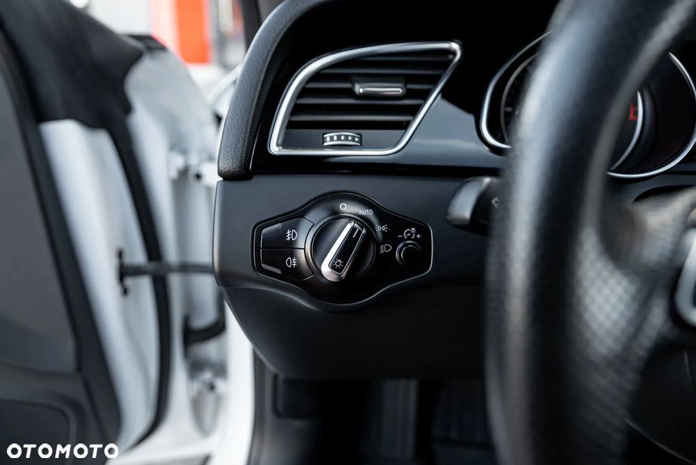 Audi A5 Coupé 2.0 TDI quattro S tronic sport - 29