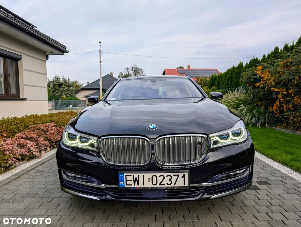 BMW Seria 7 740d xDrive - 5