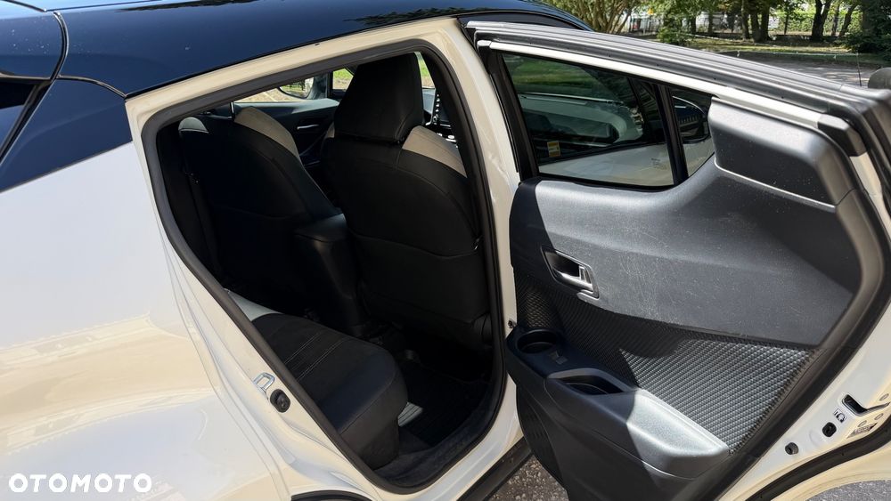 Toyota C-HR 1.8 Hybrid GPF GR Sport - 14