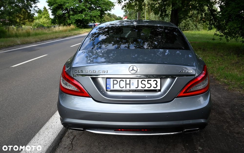 Mercedes-Benz CLS - 12