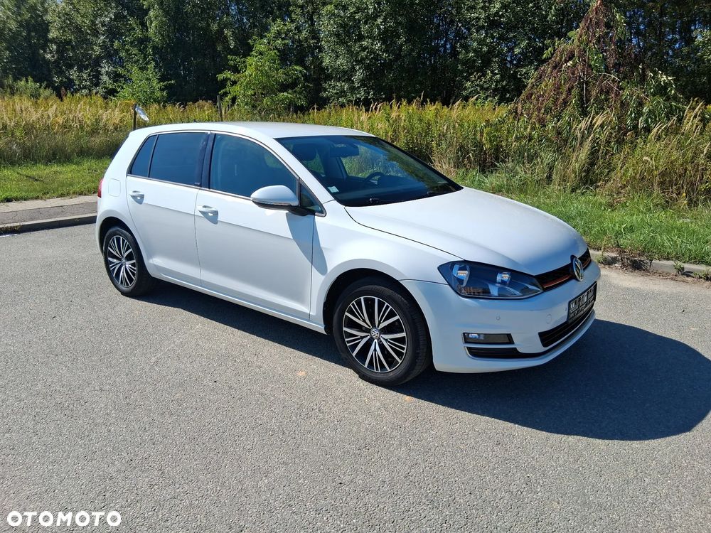 Volkswagen Golf 1.2 TSI BlueMotion Technology Allstar - 5