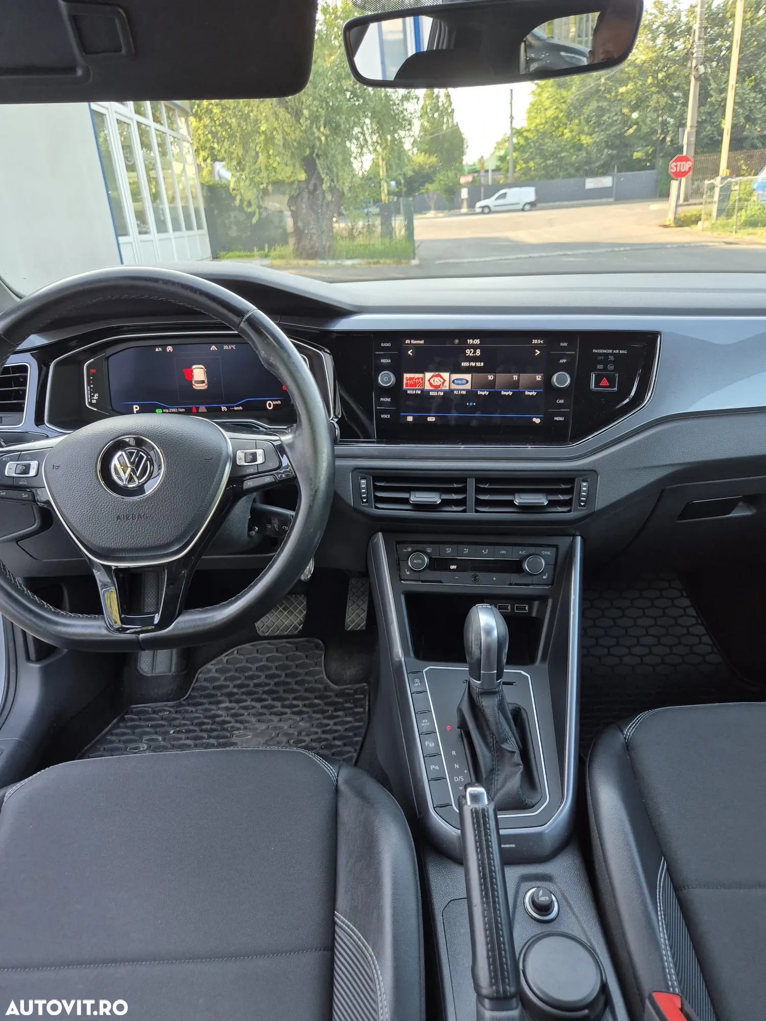 Volkswagen Polo 1.0 TSI DSG Highline - 7
